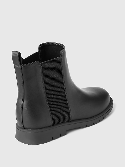 Image number 4 showing, Chelsea Boots