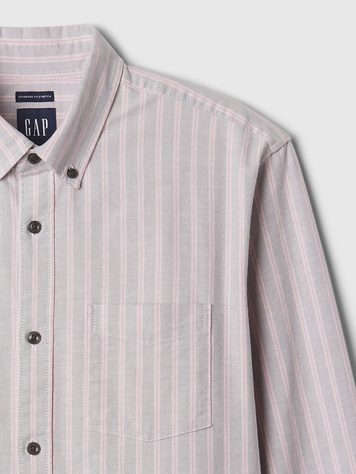 Image number 4 showing, Classic Oxford Shirt in Standard Fit