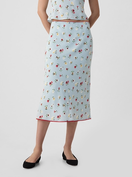 Image number 3 showing, Gap &#215 DÔEN Floral Midi Skirt