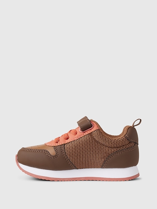 babyGap Sneakers