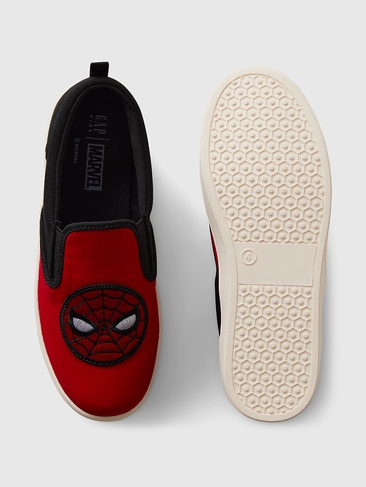 Image number 3 showing, GapKids &#124 Marvel Spider-Man Slip-On Sneakers