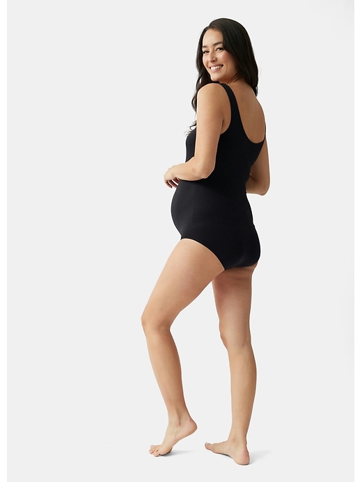 Image number 3 showing, Ingrid and Isabel Maternity Cooling Seamless Bodysuit