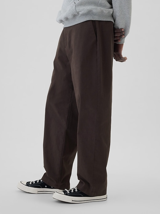 Image number 3 showing, Modern Khakis in Baggy Fit with GapFlex