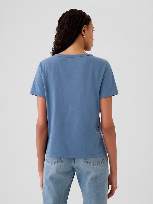 Image number 2 showing, Organic Cotton Vintage V-Neck T-Shirt