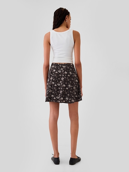 Image number 2 showing, Crepe Floral Mini Skirt