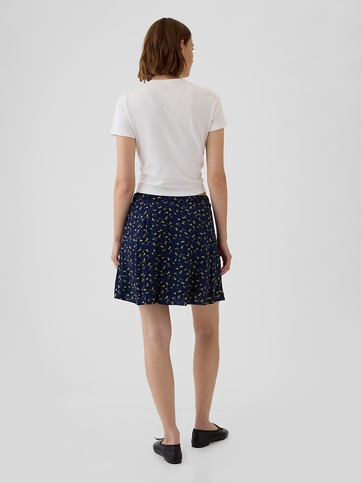 Image number 2 showing, Crepe Floral Mini Skirt