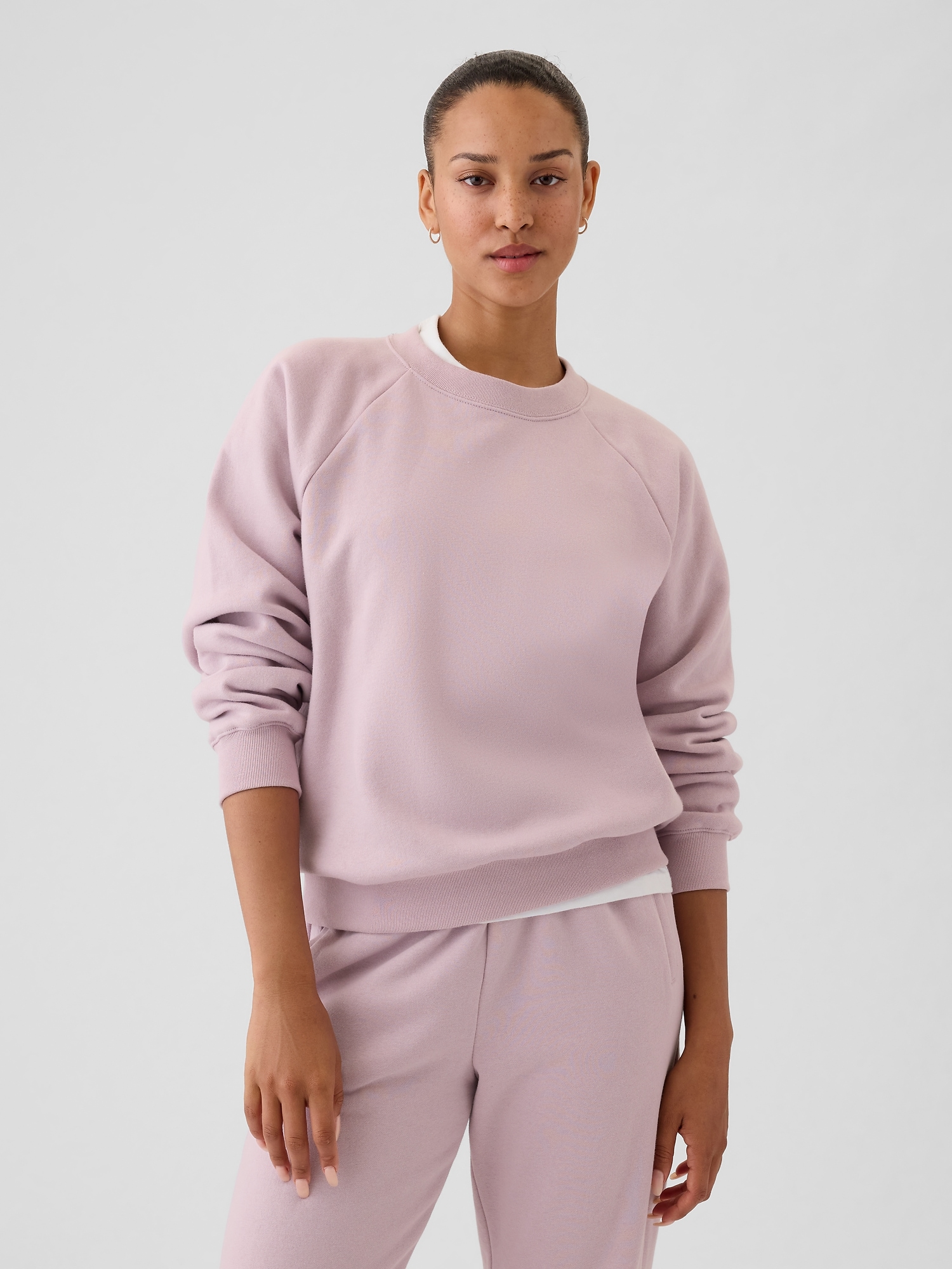 Gap Vintage Soft Raglan Sweatshirt In Pink