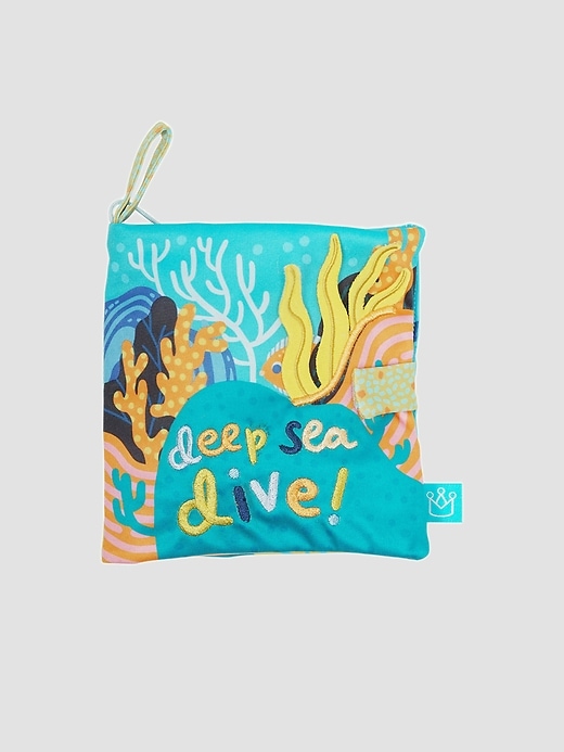 Image number 1 showing, Deep Sea Dive Bath Book