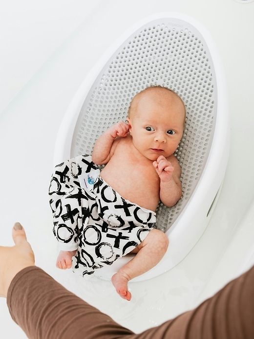 Image number 3 showing, OneBerrie Baby Bath 3 Pack Cotton Washcloths