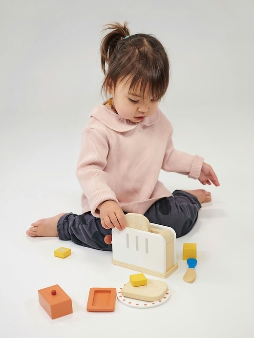Image number 2 showing, Rise and Shine Toddler Toaster Toy Set