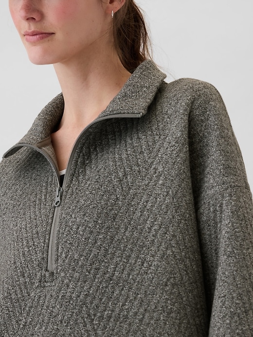 Image number 3 showing, GapFit Quilted Jacquard Half-Zip Pullover