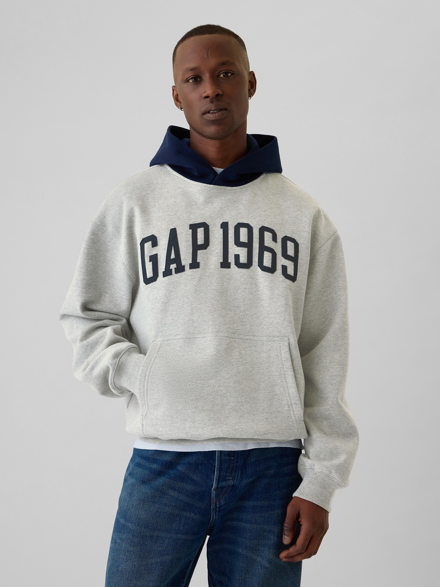 Heavyweight 1969 Logo Colorblock Hoodie Gap