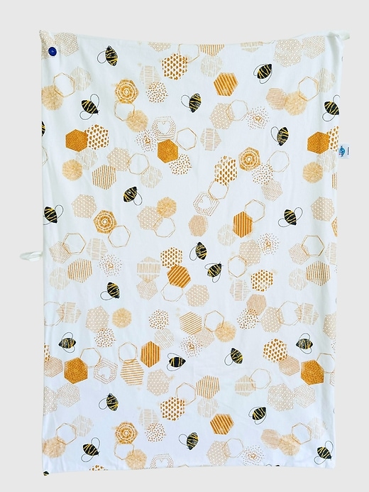 Image number 1 showing, OneBerrie Classic Large Toddler and Kids Bath Cotton Bamboo Towel