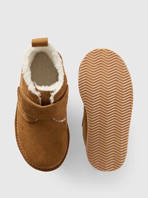 Image number 3 showing, babyGap Cozy Moc Boots