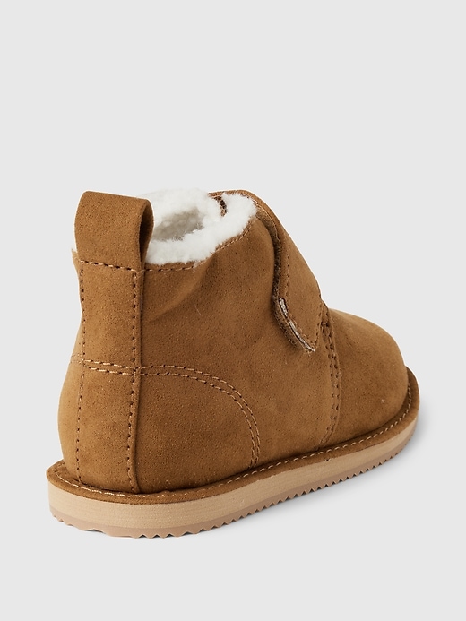 Image number 4 showing, babyGap Cozy Moc Boots