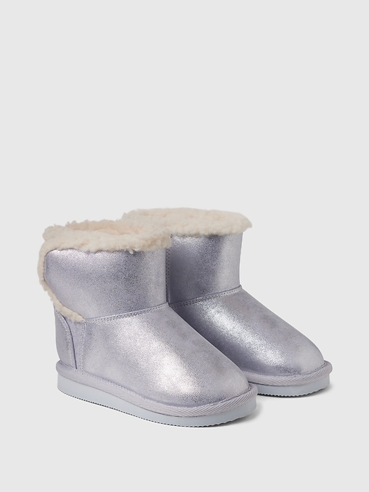 Image number 2 showing, babyGap Cozy Boots