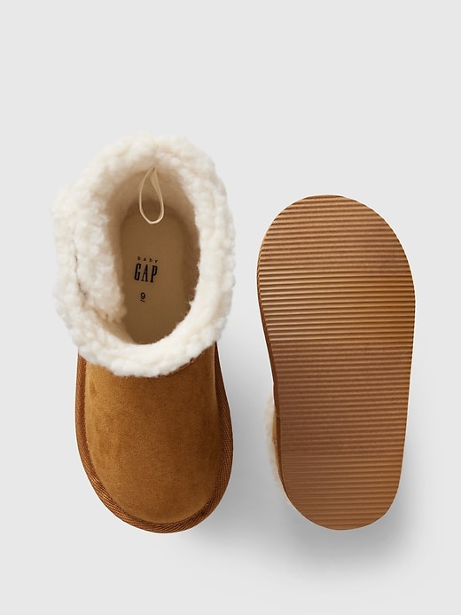 Image number 3 showing, babyGap Cozy Boots