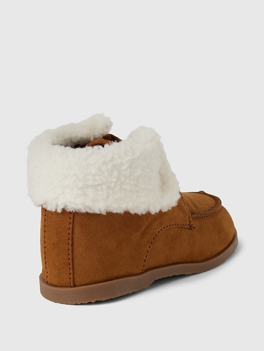 Image number 4 showing, babyGap Cozy Moc Boot