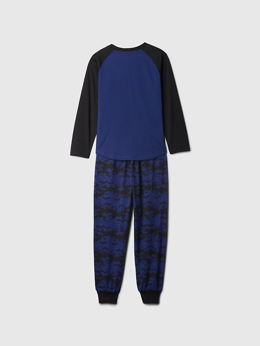 Image number 2 showing, GapKids &#124 DC Recycled Batman PJ Joggers Set