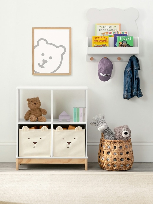 Image number 3 showing, babyGap Brannan Bear Wall Shelf with 4 Hooks