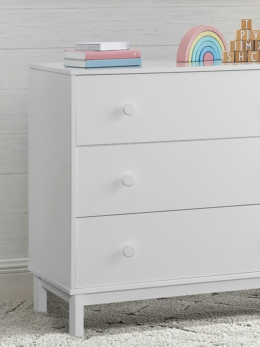 Image number 2 showing, babyGap Legacy 3 Drawer Dresser with Interlocking Drawers