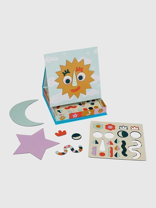 Image number 3 showing, On the Go Making Faces Travel Activity Toy