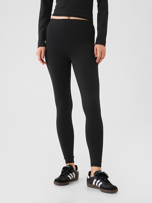 Image number 2 showing, GapFit Lightweight Performance Leggings