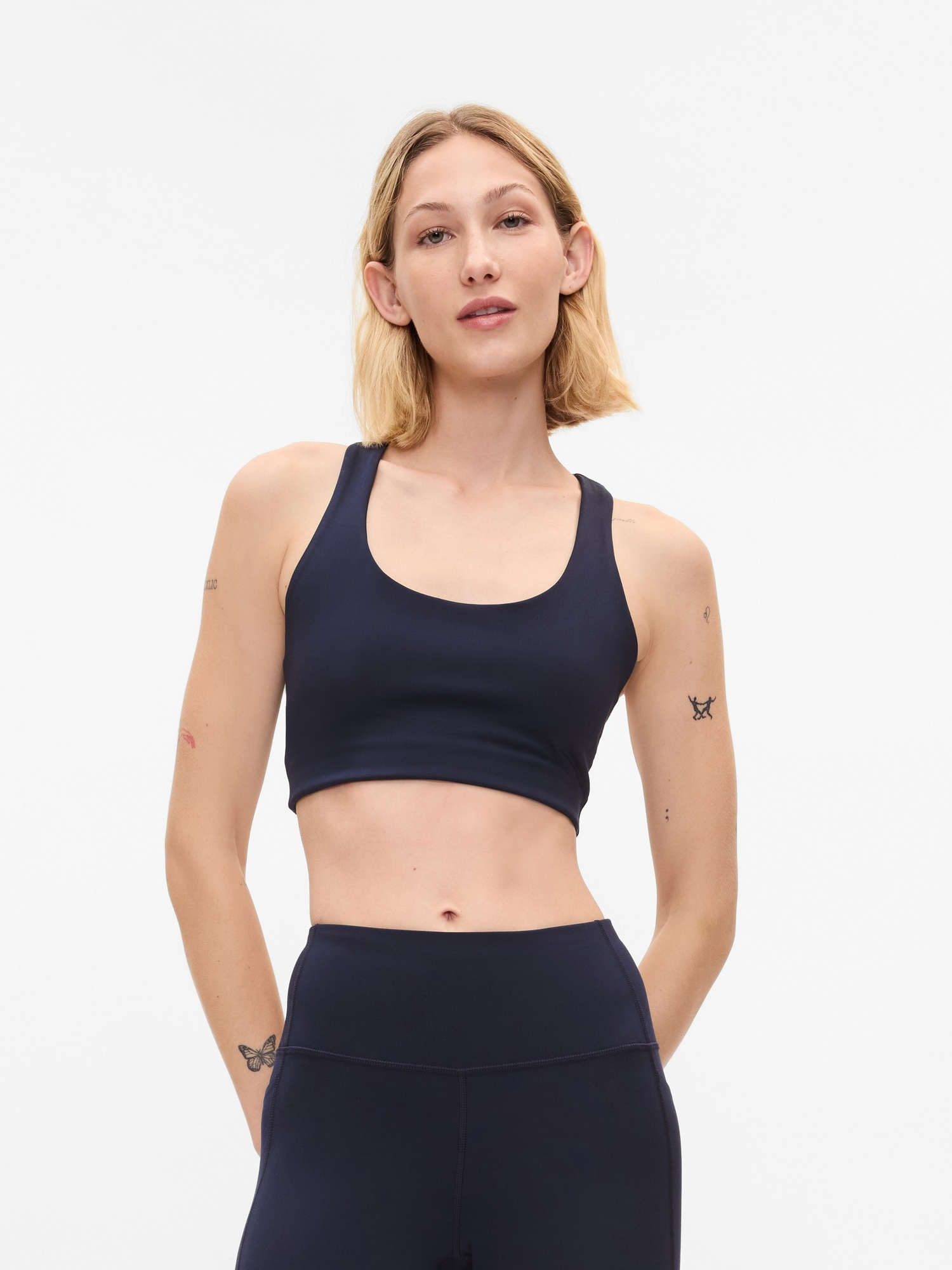 GapFit Power Medium Impact Sports Bra