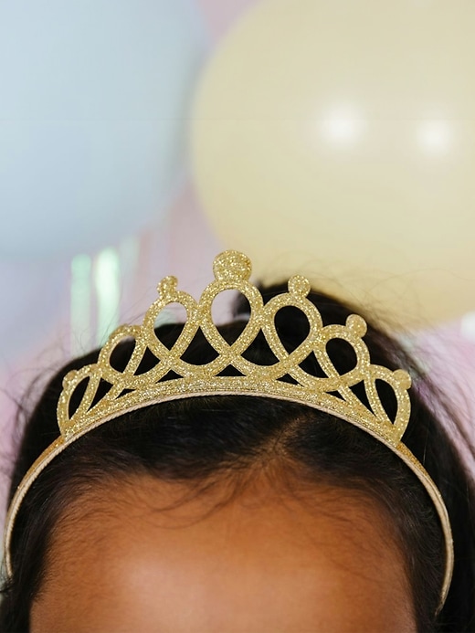 Image number 4 showing, Sweet Wink Tiara Headband