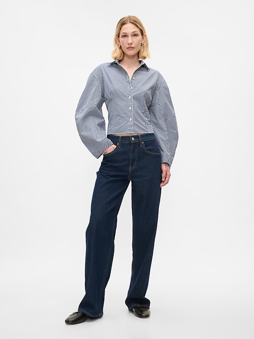 Image number 3 showing, Organic Cotton Barrel Sleeve Cropped Shirt