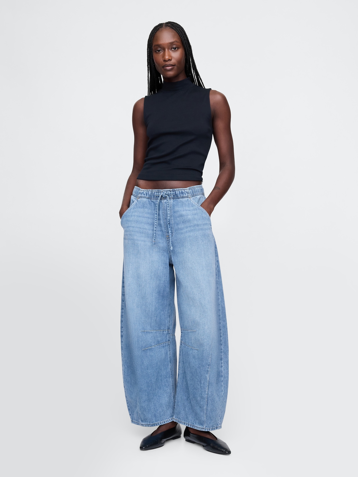 Mid Rise Easy Horseshoe Jeans