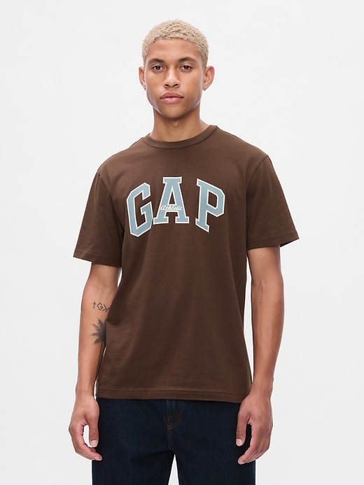 Image number 1 showing, Gap Arch Logo T-Shirt