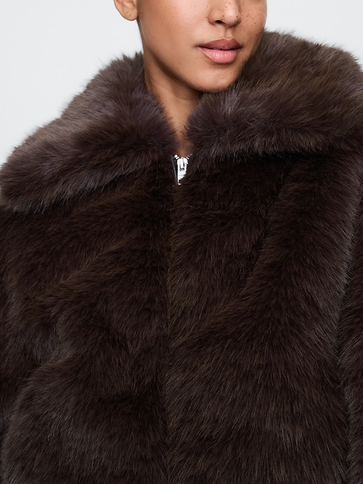 Image number 4 showing, Cropped Faux Fur Jacket