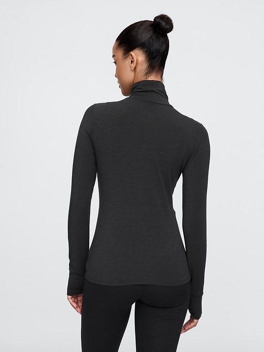 Image number 2 showing, GapFit Breathe Turtleneck