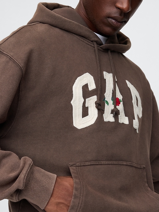 Image number 4 showing, Oversized Western Logo Hoodie