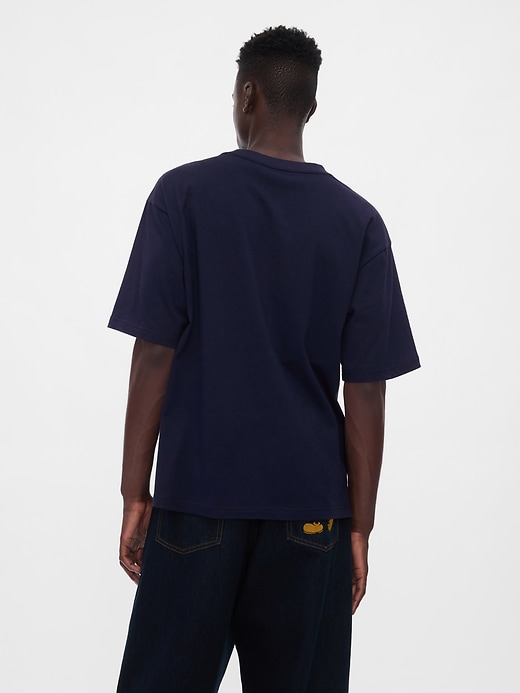 Image number 2 showing, Gap × Disney Heavyweight Pocket T-Shirt