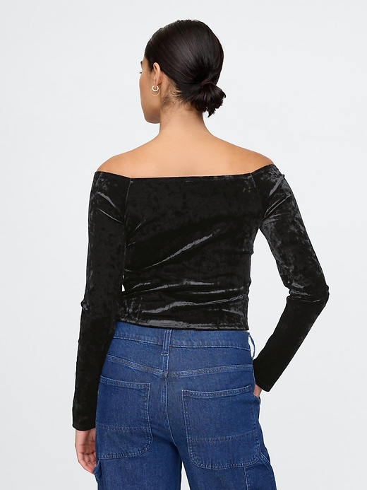 Image number 2 showing, Cropped Velvet Off-Shoulder Top