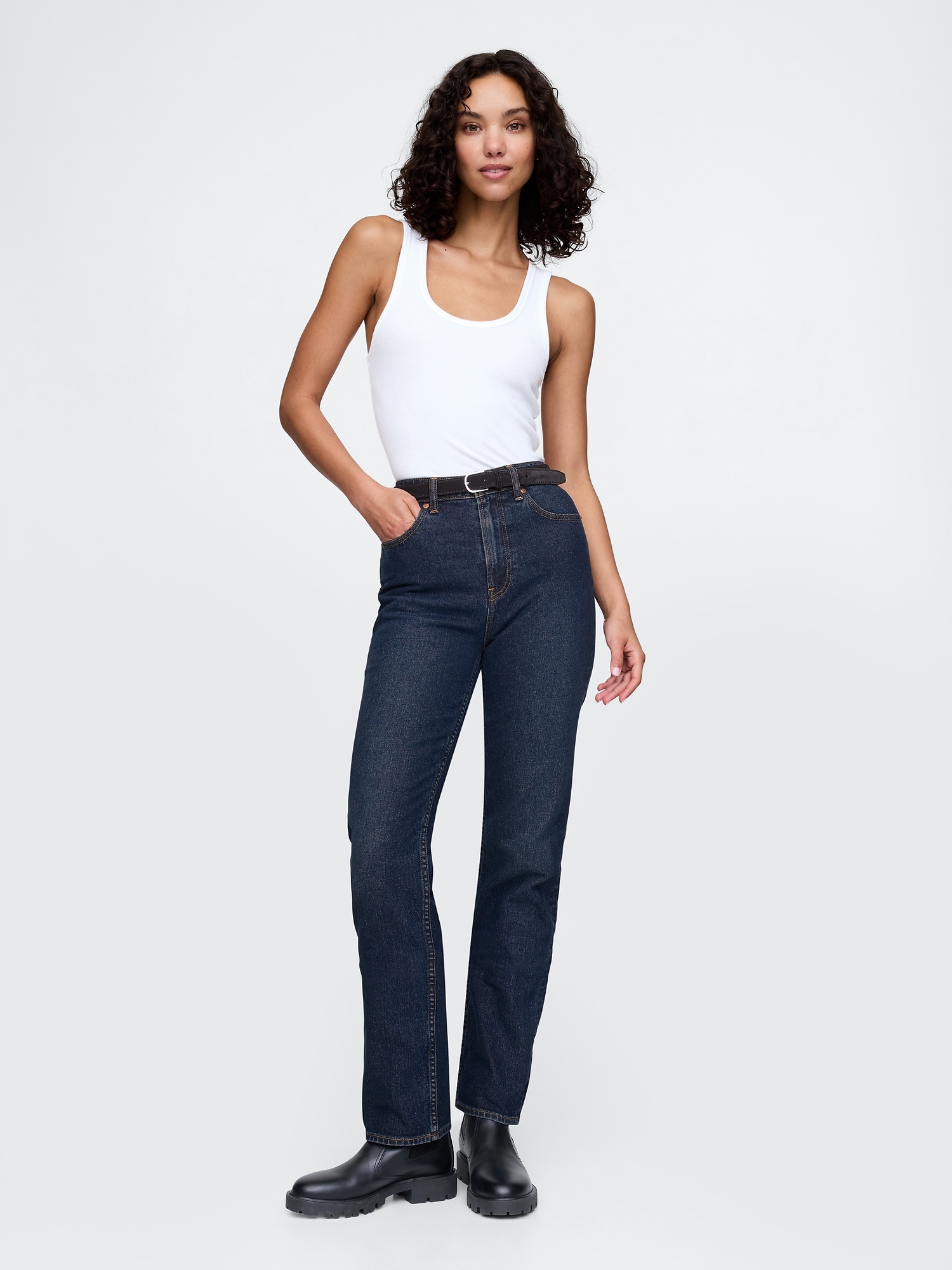 High Rise Curvy '90s Straight Jeans