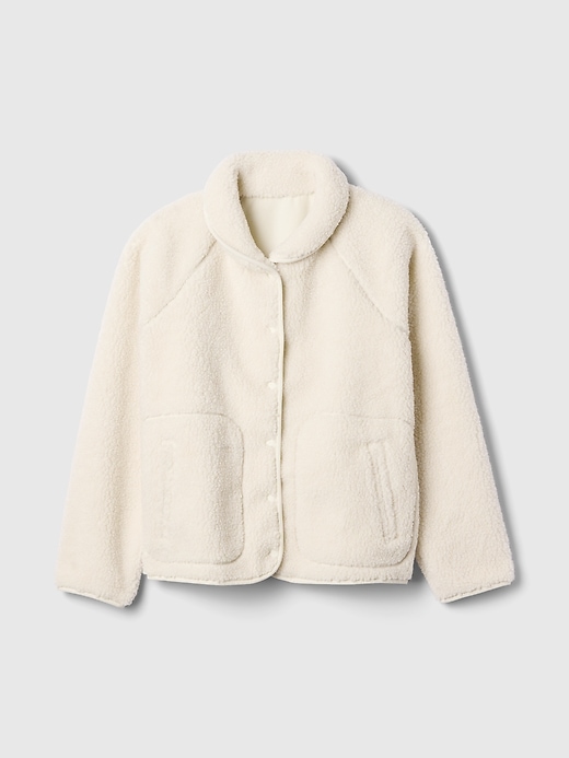 Image number 4 showing, GapFit Oversized Sherpa Raglan Jacket