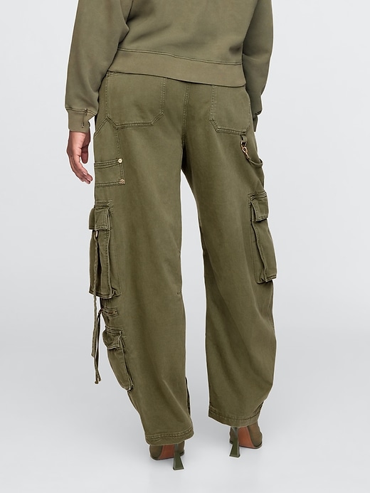 Image number 6 showing, Gap × Cult Gaia Cargo Barrel Pants