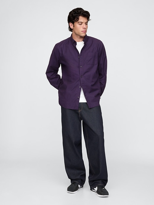 Image number 3 showing, Classic Oxford Shirt in Standard Fit