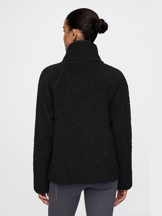 Image number 2 showing, GapFit Oversized Sherpa Raglan Jacket