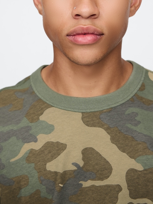 Image number 4 showing, Heavyweight Cropped Camo T-Shirt