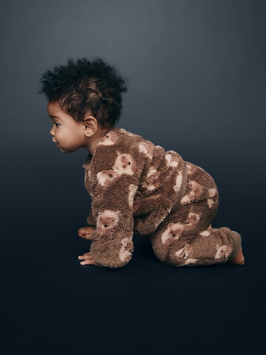 Image number 4 showing, Baby Sherpa Brannan Bear Outfit Set