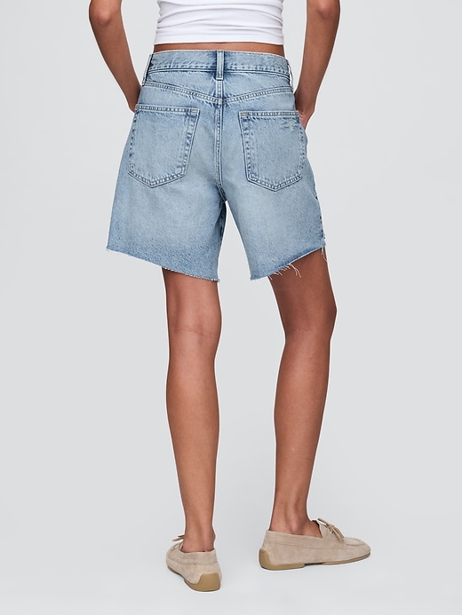 Image number 5 showing, 8" Mid Rise '90s Loose Denim Bermuda Shorts