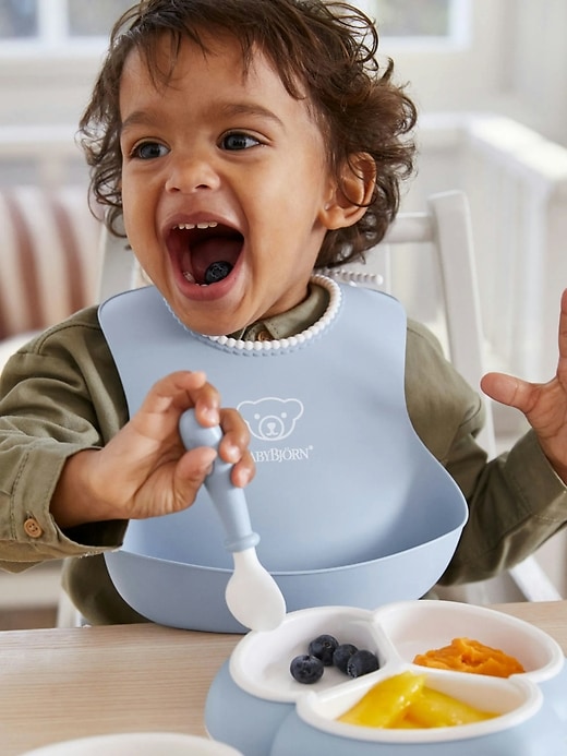 Image number 7 showing, BabyBjorn Baby Bib 2-pack