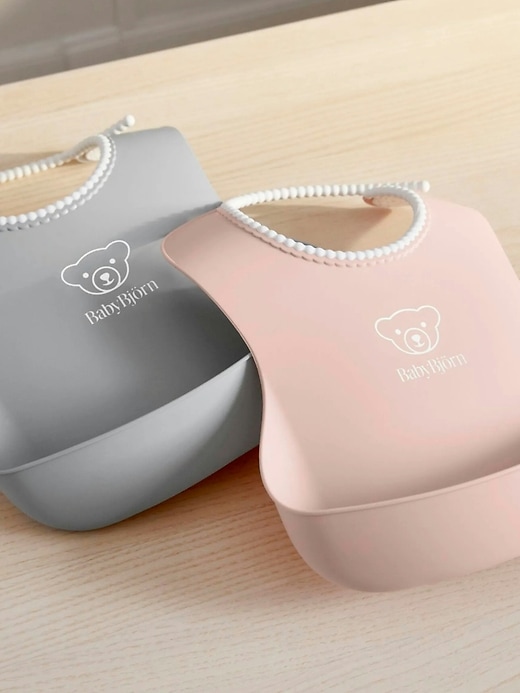 Image number 2 showing, BabyBjorn Baby Bib 2-pack