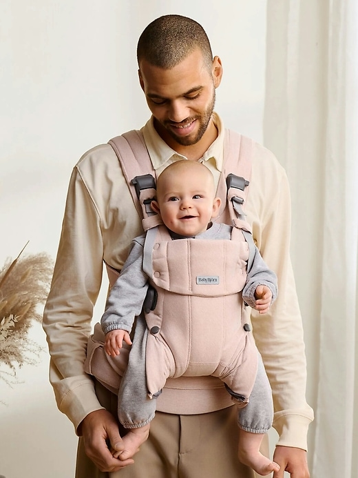 Image number 9 showing, BabyBjorn Baby 3D Mesh Carrier Harmony