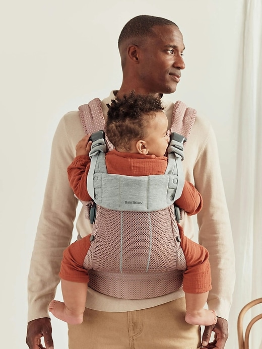 Image number 7 showing, BabyBjorn Baby 3D Mesh Carrier Harmony