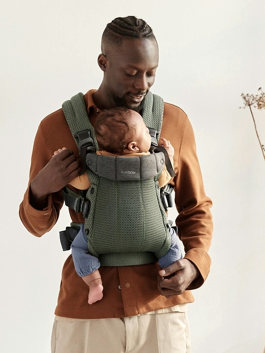 Image number 3 showing, BabyBjorn Baby 3D Mesh Carrier Harmony